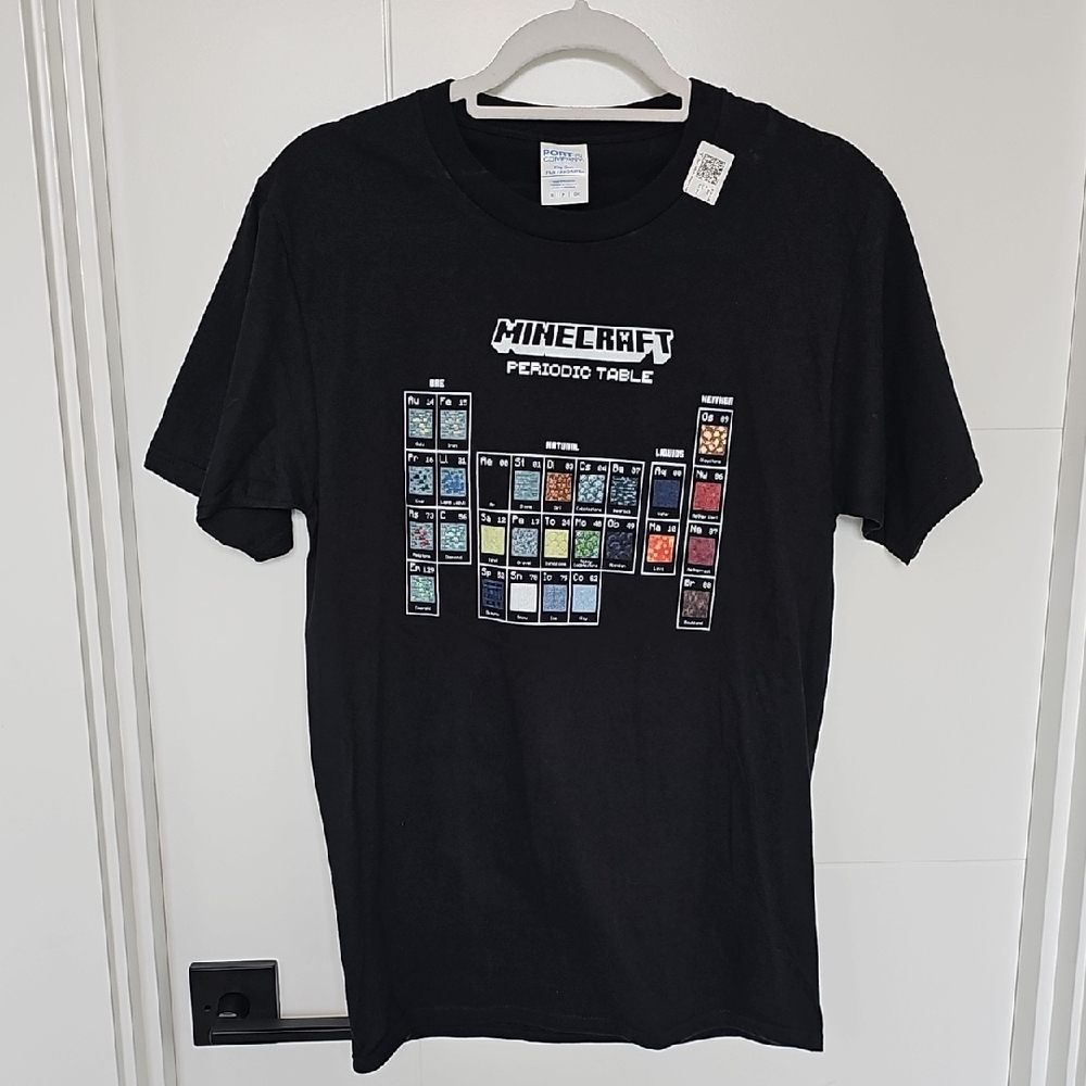 NWT Minecraft Periodic Table Black Short Sleeve T-Shirt Sz Small